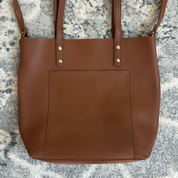 Henny + Lev Vegan Leather Crossbody - Picture 2 of 16